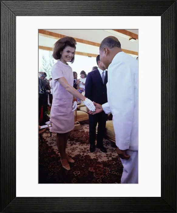 Framed Print : Jacqueline Kennedy Visiting Prince Norodom Sihanouk Framed Print : Jacqueline Kennedy Visiting Prince Norodom Sihanouk