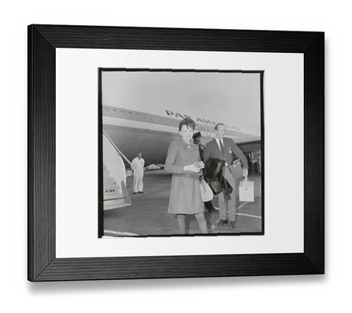 Framed Print : Judy Garland at Airport Framed Print : Judy Garland at Airport