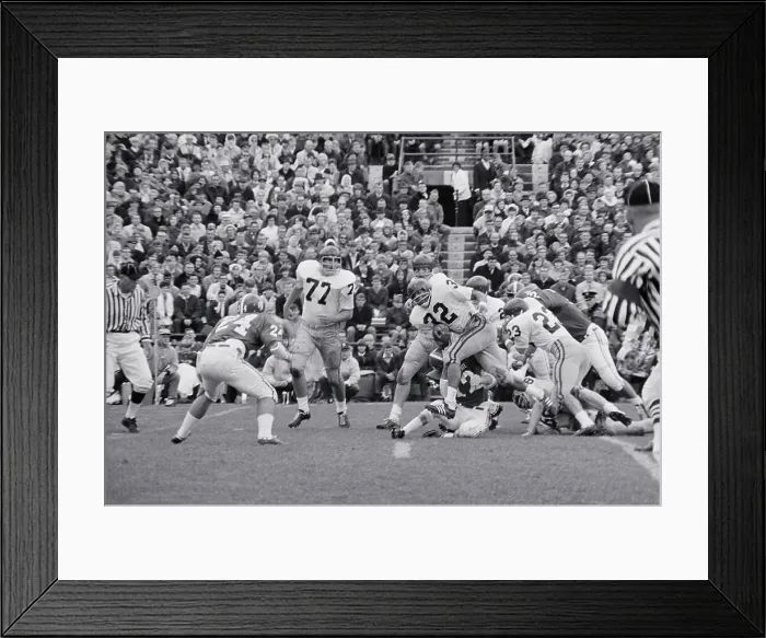 Framed Print : O.J. Simpson Scoring a Touchdown Framed Print : O.J. Simpson Scoring a Touchdown