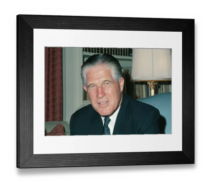 Framed Print : Portrait of George Romney Framed Print : Portrait of George Romney