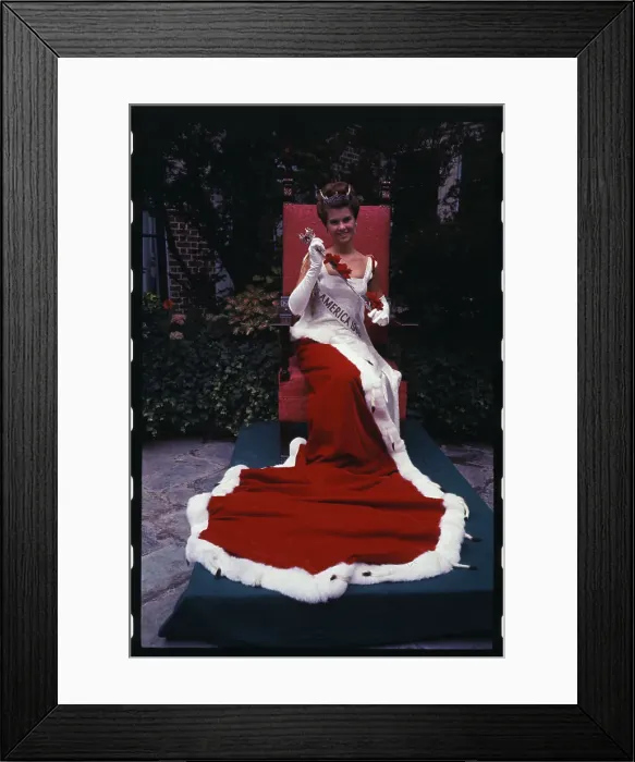 Framed Print : Portrait of Debby Barnes