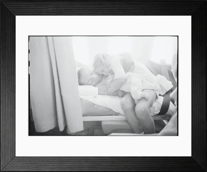 Framed Print : Eartha Kitt and Daughter Reunited