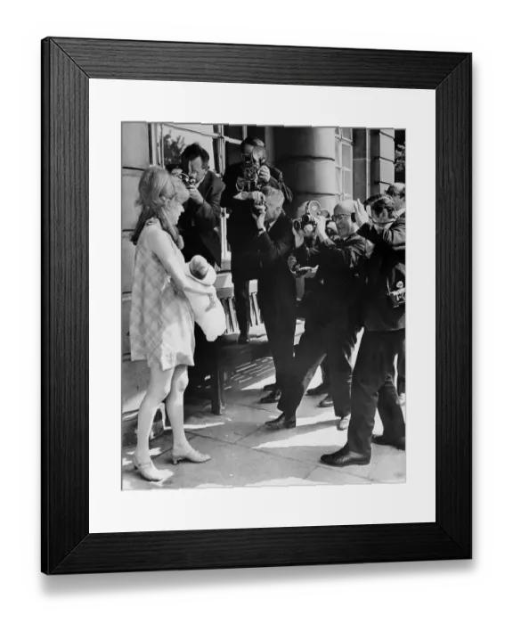 Framed Print : Maureen Starkey Holding Newborn Son Jason for Photographers Framed Print : Maureen Starkey Holding Newborn Son Jason for Photographers