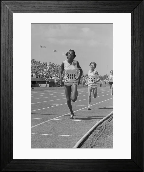 Framed Print : Madeline Manning and Dorris Brown in Running Race Framed Print : Madeline Manning and Dorris Brown in Running Race