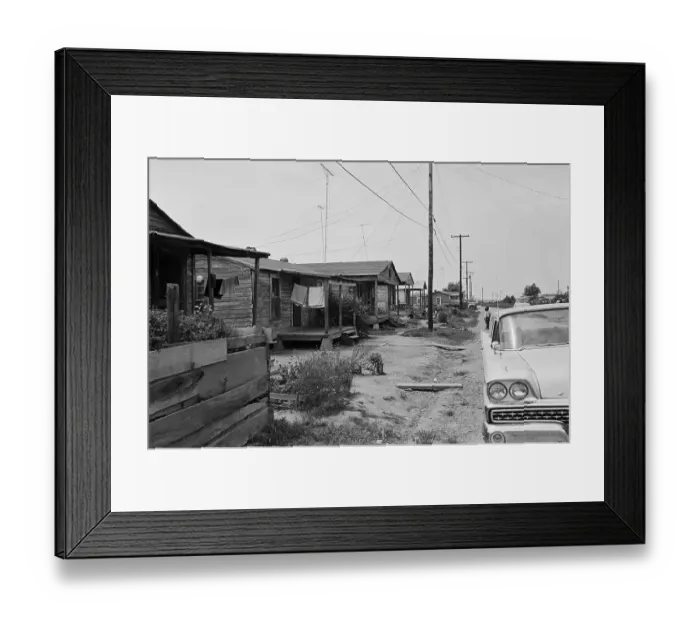 Framed Print : Poverty in America: Shacks in Belzoni, Mississippi 1967 Framed Print : Poverty in America: Shacks in Belzoni, Mississippi 1967