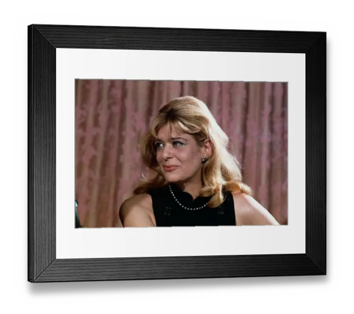 Framed Print : Melina Mercouri in Close-up Framed Print : Melina Mercouri in Close-up