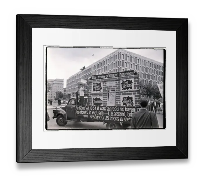 Framed Print : London Demonstrators On Truck Framed Print : London Demonstrators On Truck