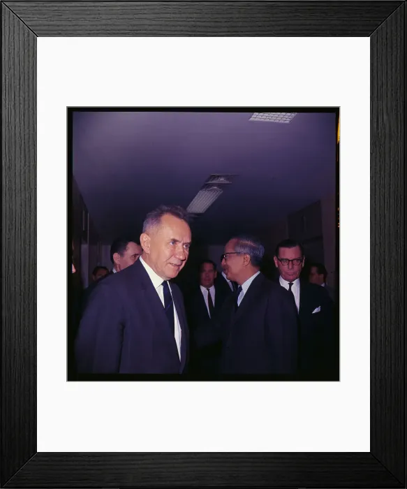 Framed Print : Aleksei Kosygin and UN Secretary General Framed Print : Aleksei Kosygin and UN Secretary General
