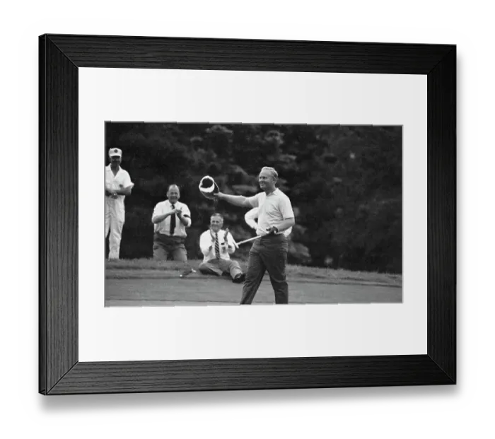 Framed Print : Jack Nicklaus Waving His Hat Framed Print : Jack Nicklaus Waving His Hat