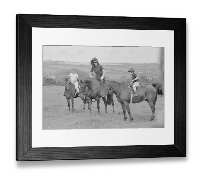 Framed Print : Jacqueline Kennedy and Her Children Riding Horses Framed Print : Jacqueline Kennedy and Her Children Riding Horses