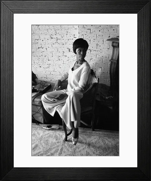 Framed Print : Actress Diahann Corroll Framed Print : Actress Diahann Corroll