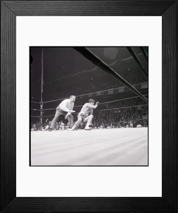 Framed Print : Nino Benvenuti on Ropes Framed Print : Nino Benvenuti on Ropes