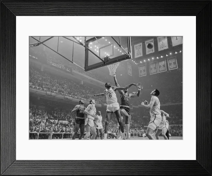 Framed Print : Bill Russell and Wilt Chamberlain Fighting for Ball Framed Print : Bill Russell and Wilt Chamberlain Fighting for Ball