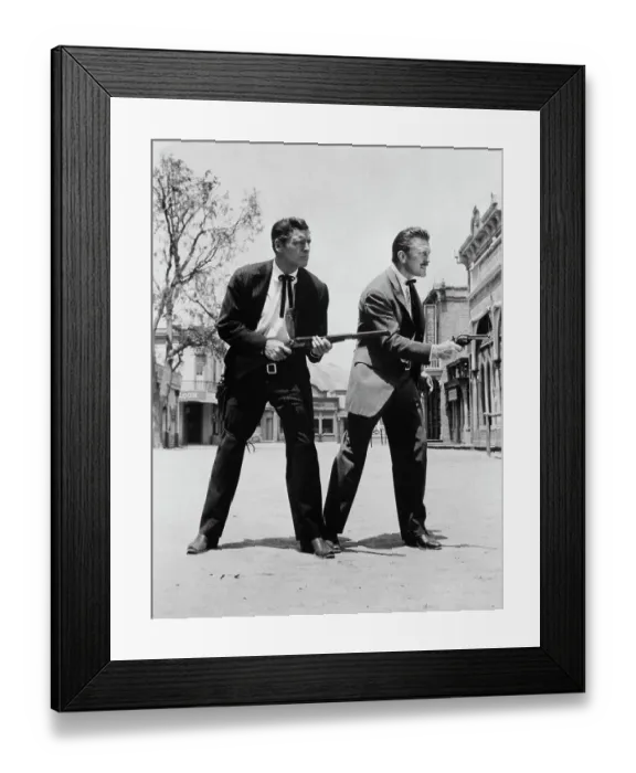 Framed Print : Burt Lancaster And Kirk Douglas Framed Print : Burt Lancaster And Kirk Douglas