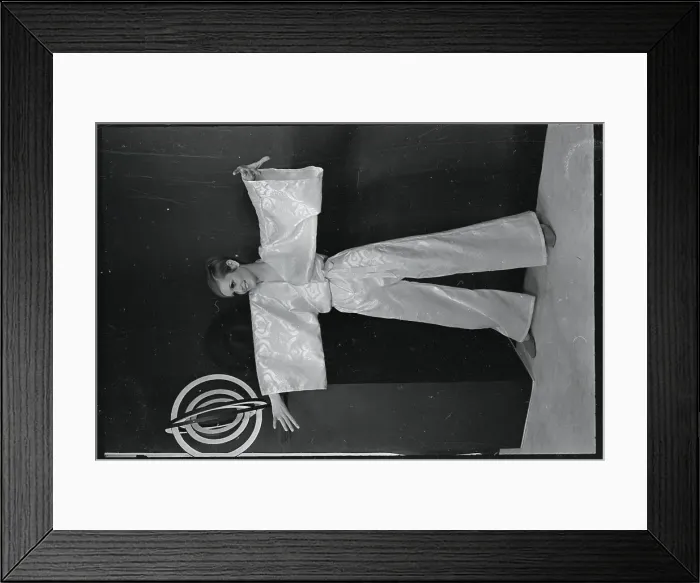 Framed Print : English Model Twiggy Wearing Item From her Own Collection Framed Print : English Model Twiggy Wearing Item From her Own Collection