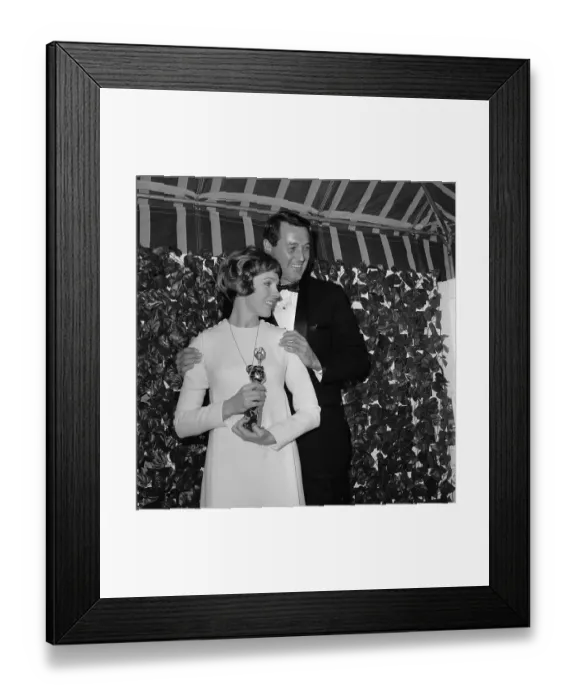 Framed Print : Julie Andrews Recieving Golden Globe Framed Print : Julie Andrews Recieving Golden Globe
