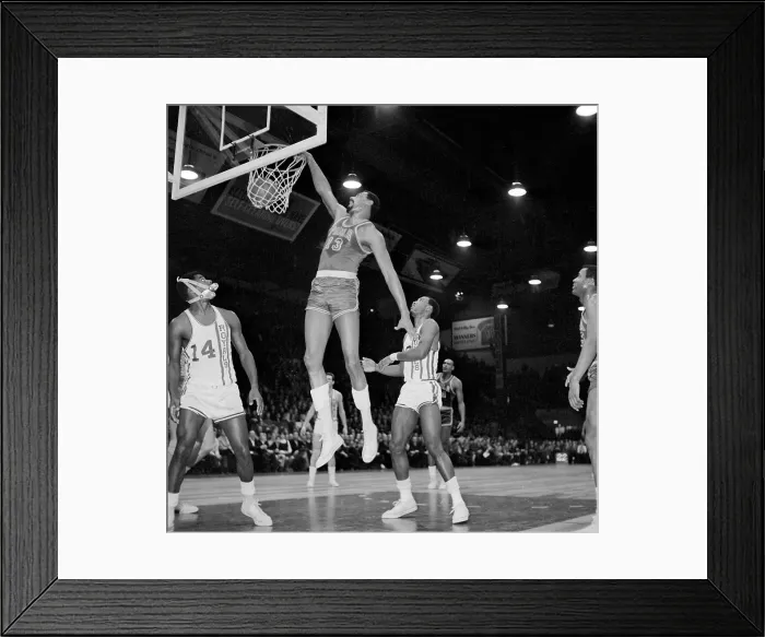 Framed Print : Oscar Robertson and Wilt Chamberlain