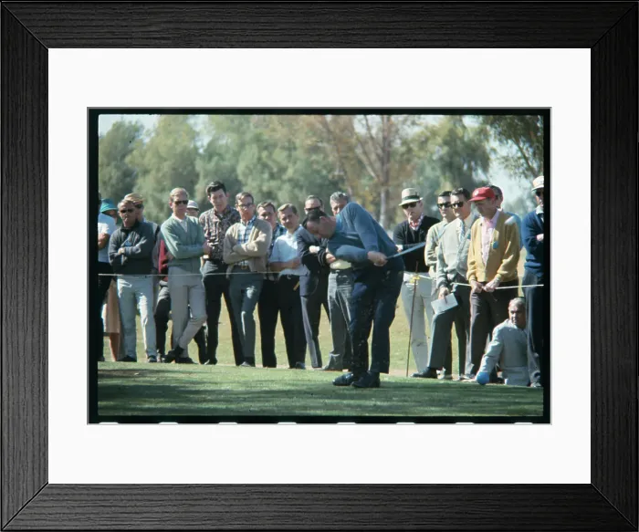 Framed Print : Billy Casper Putting Framed Print : Billy Casper Putting
