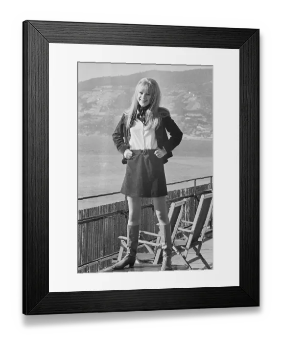 Framed Print : Singer Marianne Faithfull at San Remo Songfest Framed Print : Singer Marianne Faithfull at San Remo Songfest