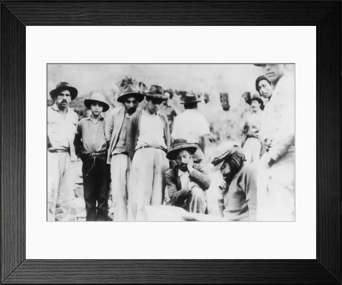 Framed Print : Che Guevara in Bolivia Framed Print : Che Guevara in Bolivia