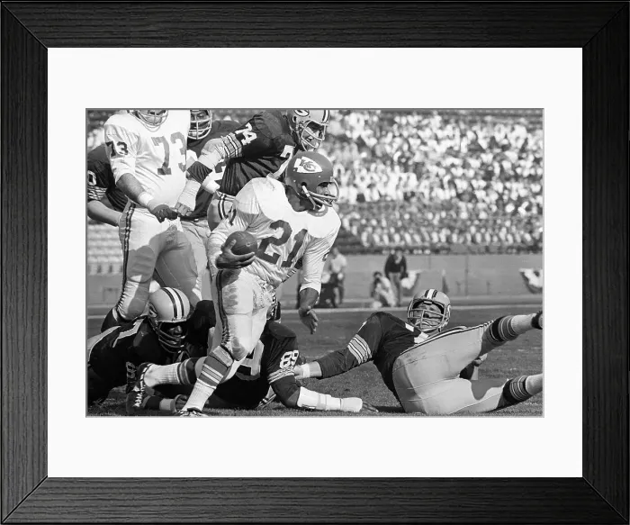 Framed Print : Mike Garrett in Football Action Framed Print : Mike Garrett in Football Action