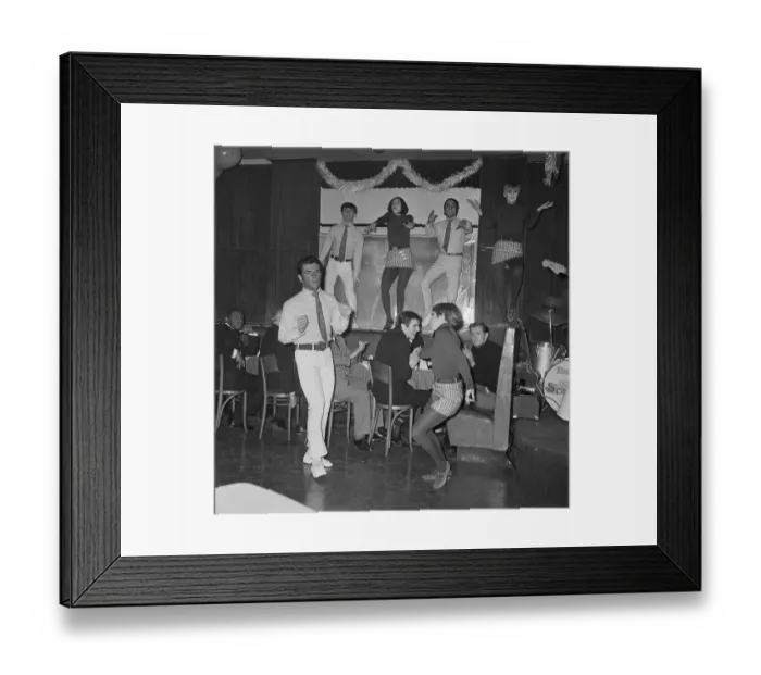Framed Print : Go-Go Dancers In Club Framed Print : Go-Go Dancers In Club
