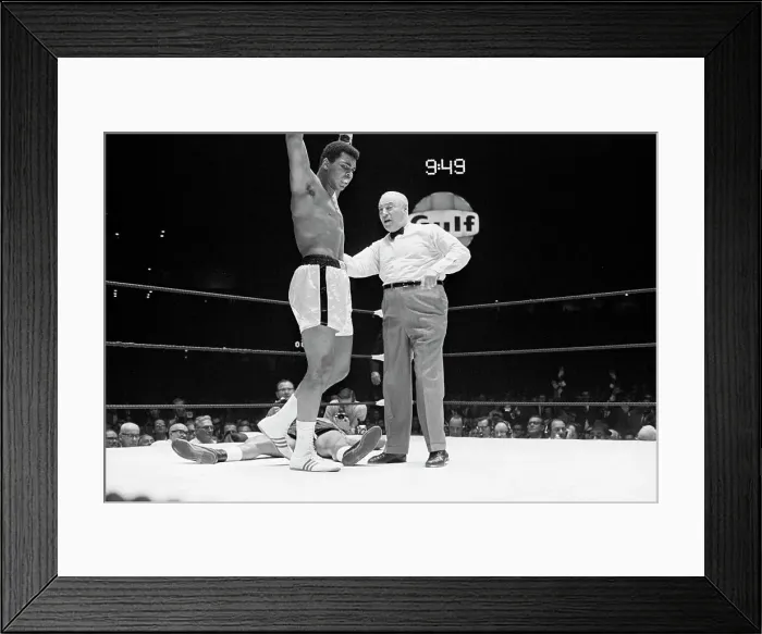 Framed Print : Muhammad Ali Knocks Out Cleveland Williams