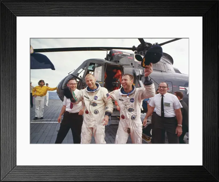 Framed Print : Astronauts James Lovell and Buzz Aldrin Waving Framed Print : Astronauts James Lovell and Buzz Aldrin Waving