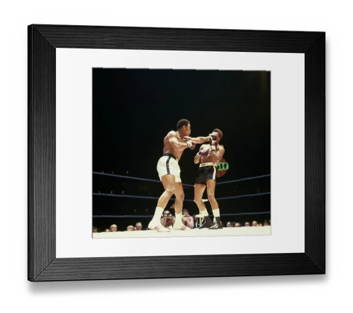 Framed Print : Muhammad Ali Boxing Against Cleveland Williams Framed Print : Muhammad Ali Boxing Against Cleveland Williams