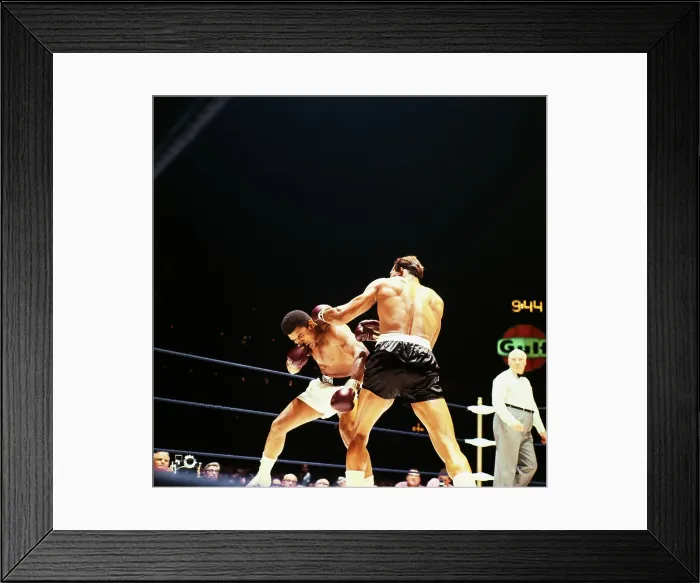 Framed Print : Muhammad Ali Boxing Against Cleveland Williams Framed Print : Muhammad Ali Boxing Against Cleveland Williams