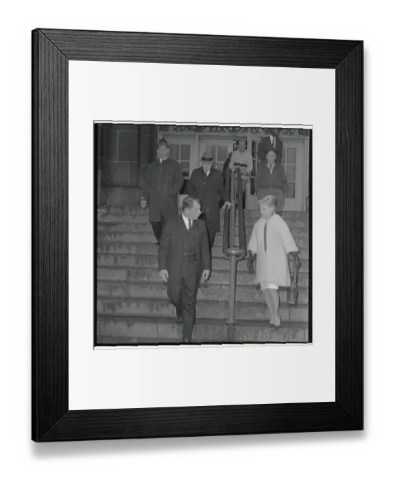 Framed Print : F. Lee Bailey, Defense Lawyer for Dr. Sam Sheppard Leaving Cleveland Court House Framed Print : F. Lee Bailey, Defense Lawyer for Dr. Sam Sheppard Leaving Cleveland Court House