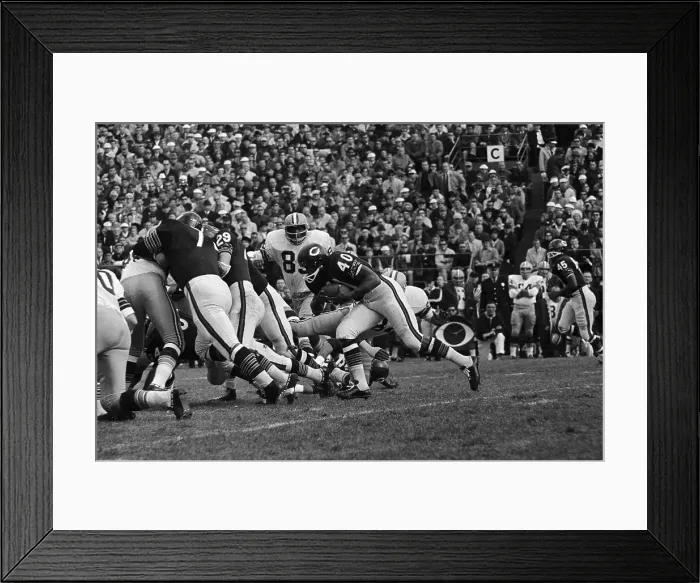 Framed Print : Gale Sayers Attempts to go Through Defensive Line Framed Print : Gale Sayers Attempts to go Through Defensive Line