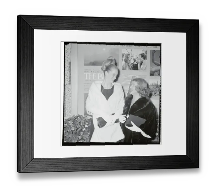 Framed Print : Actress Bette Davis Talking With Her Daughter Framed Print : Actress Bette Davis Talking With Her Daughter