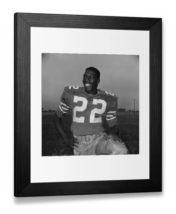 Framed Print : Bob Hayes of the Dallas Cowboys Posing in His Uniform