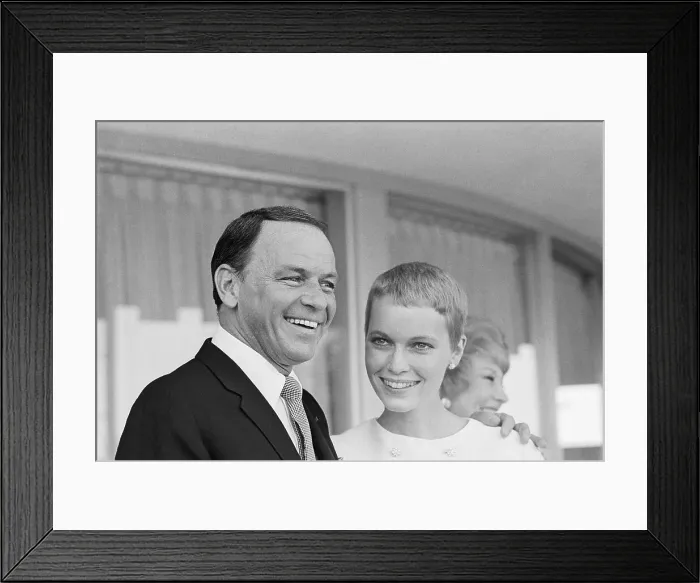 Framed Print : Newlyweds Frank Sinatra and Mia Farrow Framed Print : Newlyweds Frank Sinatra and Mia Farrow