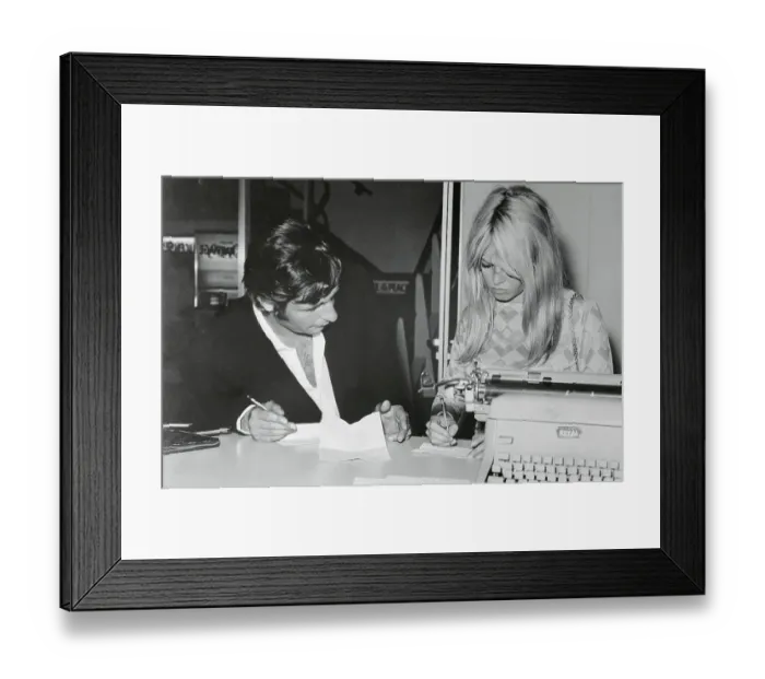 Framed Print : Brigitte Bardot and Gunther Sachs Getting Married Framed Print : Brigitte Bardot and Gunther Sachs Getting Married