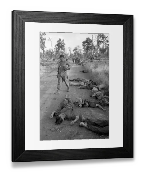 Framed Print : Vietnam Ground Warfare