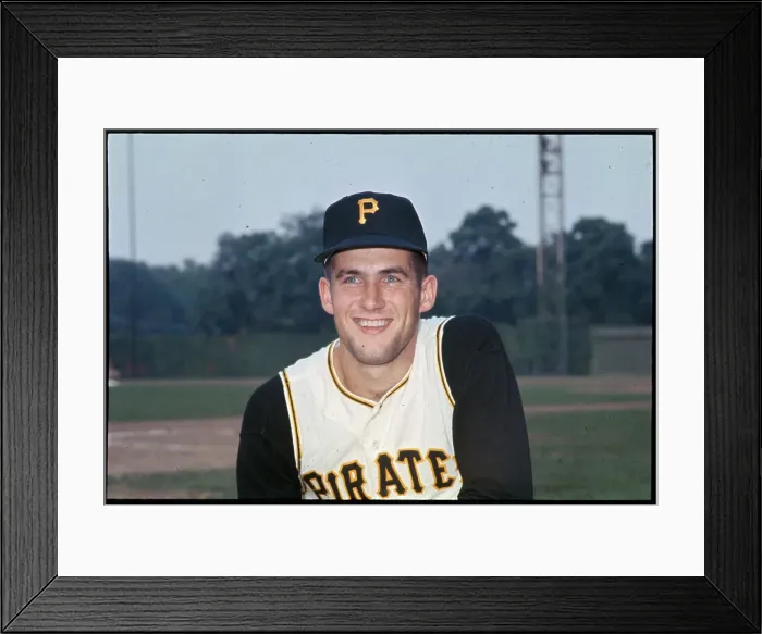 Framed Print : Portrait of Pittsburgh Pirates Pitcher Steve Blass Framed Print : Portrait of Pittsburgh Pirates Pitcher Steve Blass