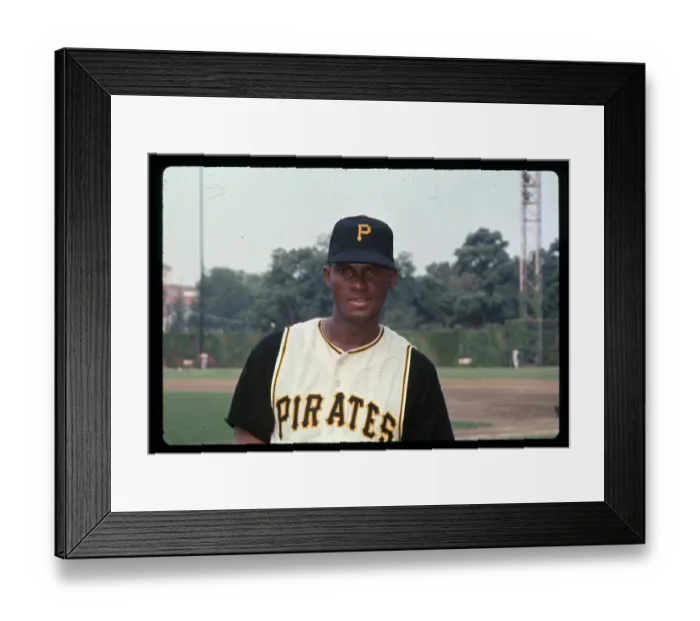 Framed Print : Portrait of Pittsburgh Pirates Outfielder Manny Mota Framed Print : Portrait of Pittsburgh Pirates Outfielder Manny Mota