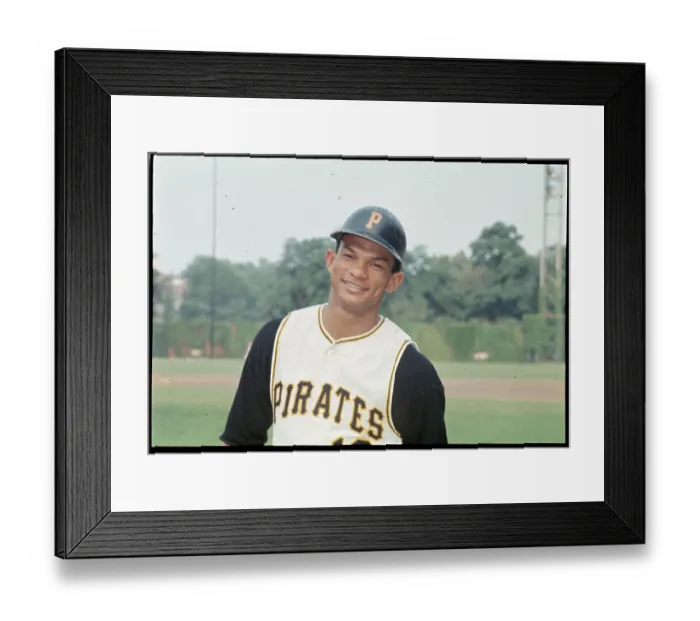 Framed Print : Portrait of Pittsburgh Pirates Outfielder Matty Alou Framed Print : Portrait of Pittsburgh Pirates Outfielder Matty Alou