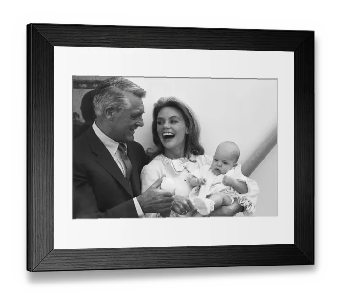 Framed Print : Cary Grant, Dyan Cannon, and Daughter Framed Print : Cary Grant, Dyan Cannon, and Daughter