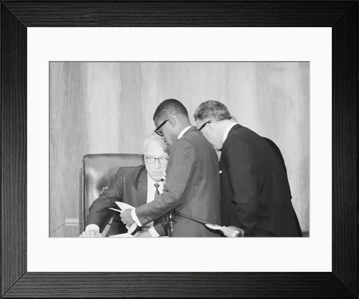 Framed Print : Johnny Cochran