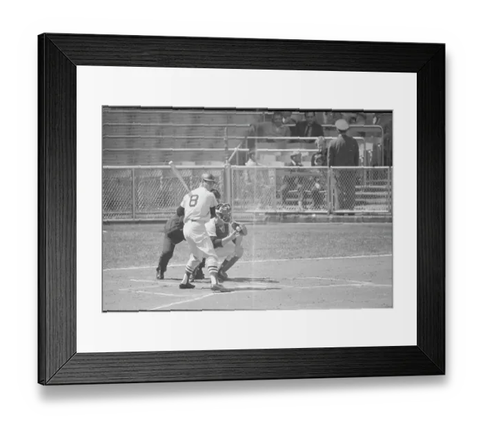 Framed Print : Carl Yastrzemski Batting Framed Print : Carl Yastrzemski Batting