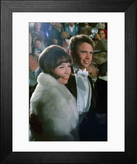 Framed Print : Actress Shirley Maclaine and Actor Warren Beatty Framed Print : Actress Shirley Maclaine and Actor Warren Beatty