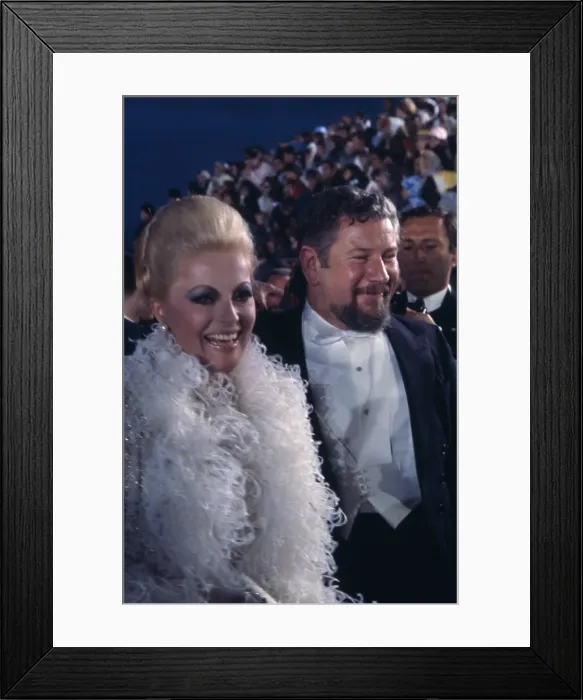 Framed Print : Virna Lisi Framed Print : Virna Lisi