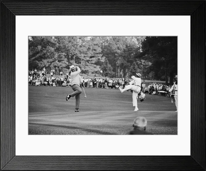 Framed Print : Jack Nicklaus Scoring Birdie in Masters Tournament