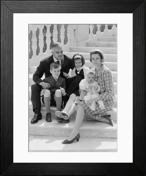 Framed Print : Prince Rainier and Princess Grace on Steps with Children Framed Print : Prince Rainier and Princess Grace on Steps with Children