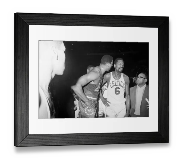Framed Print : Wilt Chamberlain Arguing with Bill Russell