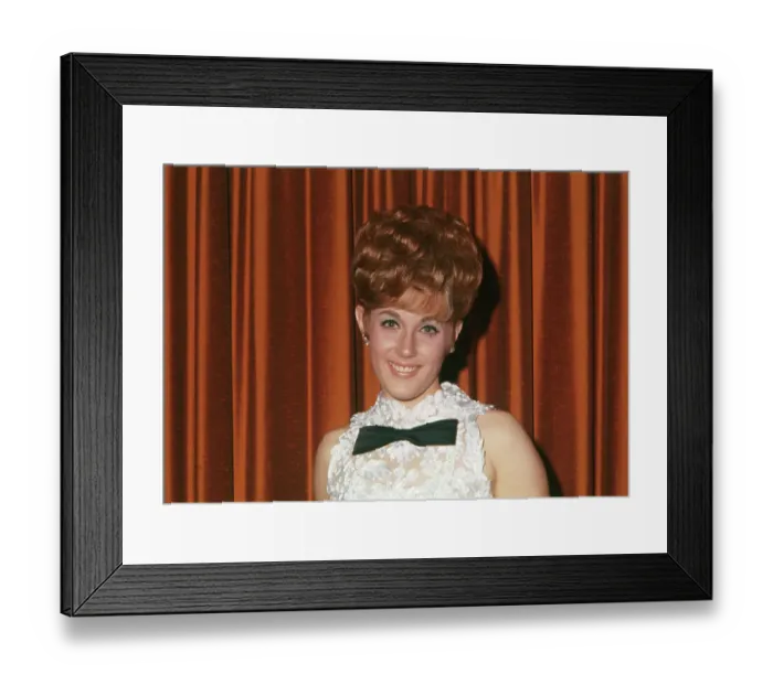 Framed Print : Portrait of Singer Lesly Gore Framed Print : Portrait of Singer Lesly Gore