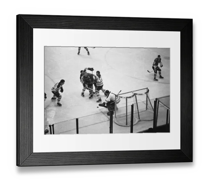 Framed Print : Hockey Game Between Chicago Blackhawks and Toronto Maple Leafs Framed Print : Hockey Game Between Chicago Blackhawks and Toronto Maple Leafs